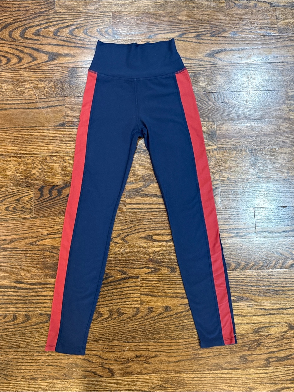 CARBON38 Colorblock Navy and Red Legging in Super Soft Fabric XS